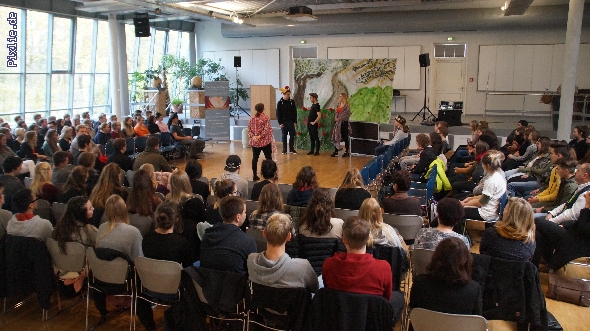 http://www.beruflichesgymnasium.de/pixlie/cache/vs_EnglischesTheater 2017_DSC00918.JPG